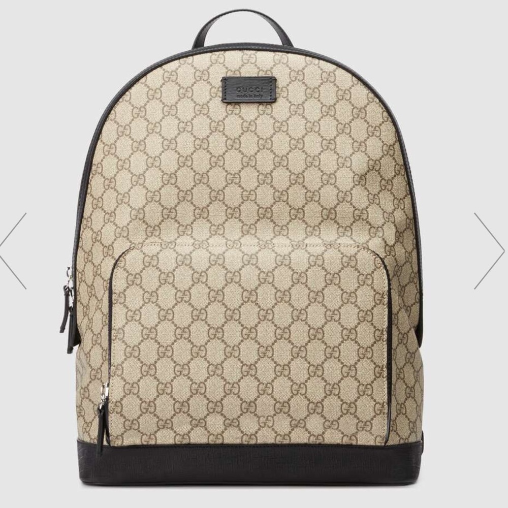 Gucci gg supreme backpack
